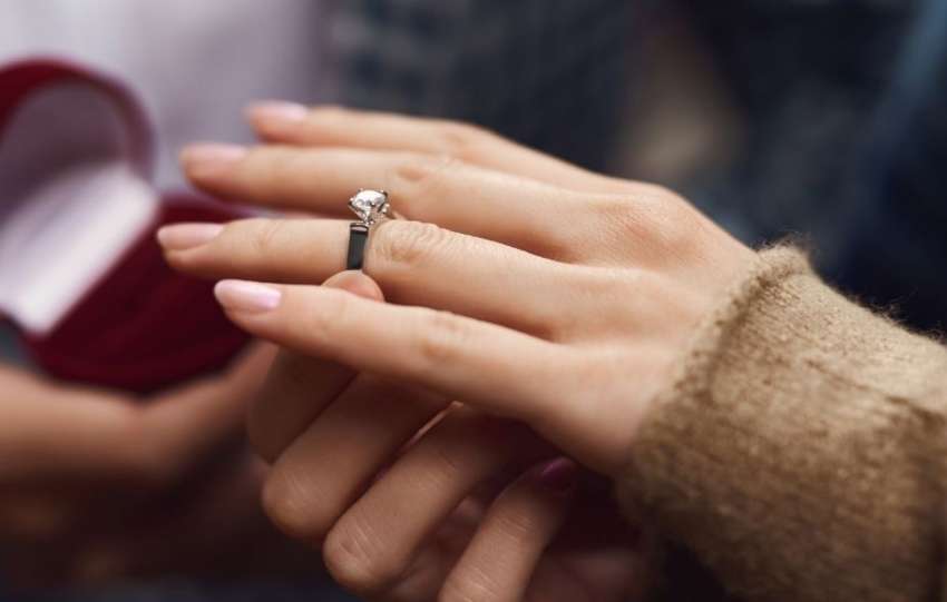 4 Tips for Engagement Shopping as a Couple