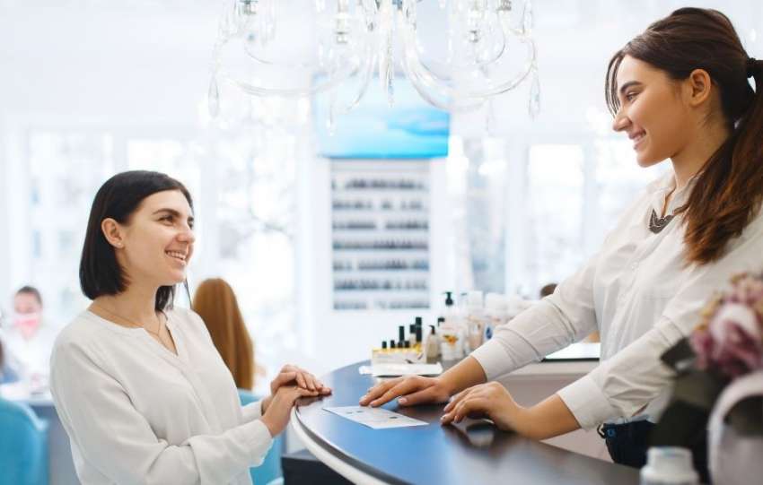 4 Critical Customer Service Tips for Your Salon